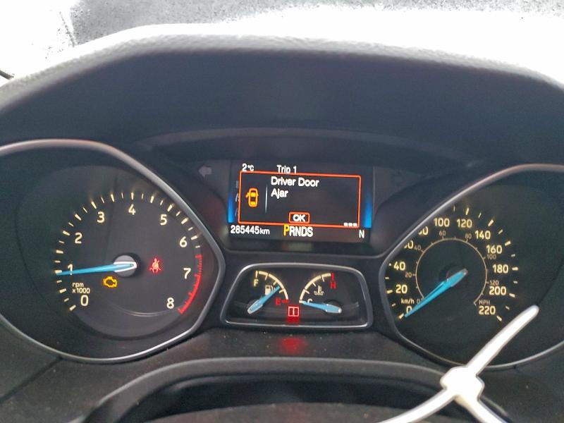 Фото 9 - FORD FOCUS