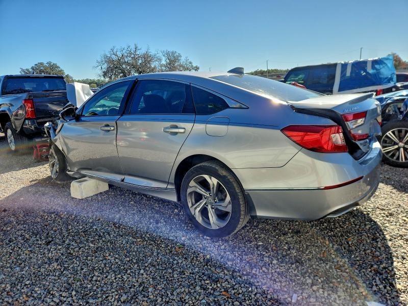 Фото 2 - HONDA ACCORD