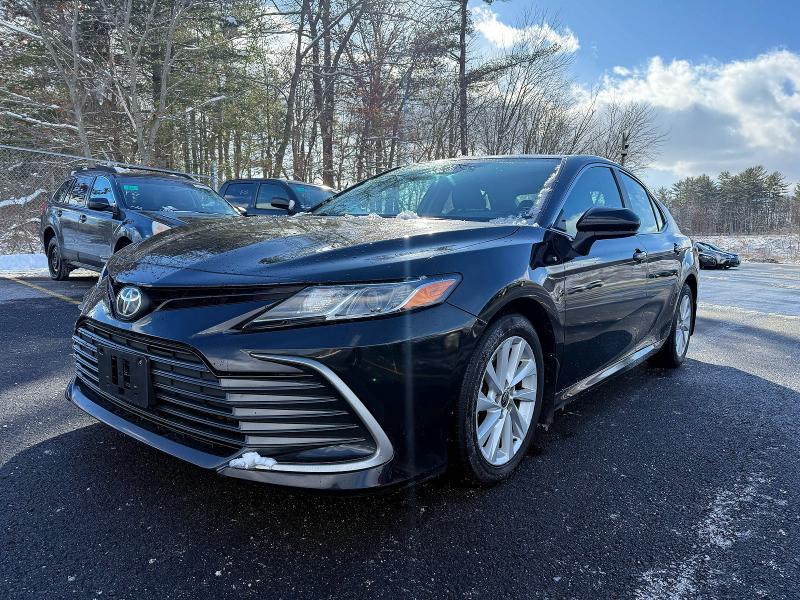 Фото 1 - TOYOTA CAMRY