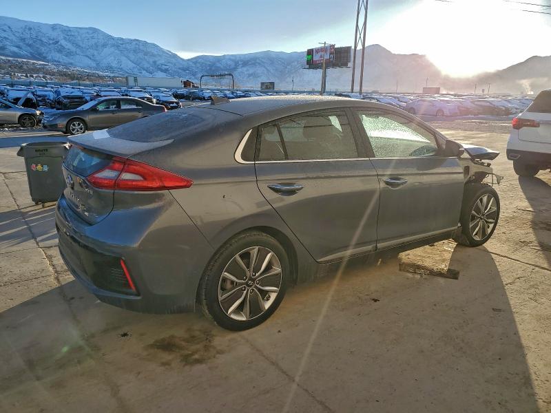 Фото 3 - HYUNDAI IONIQ