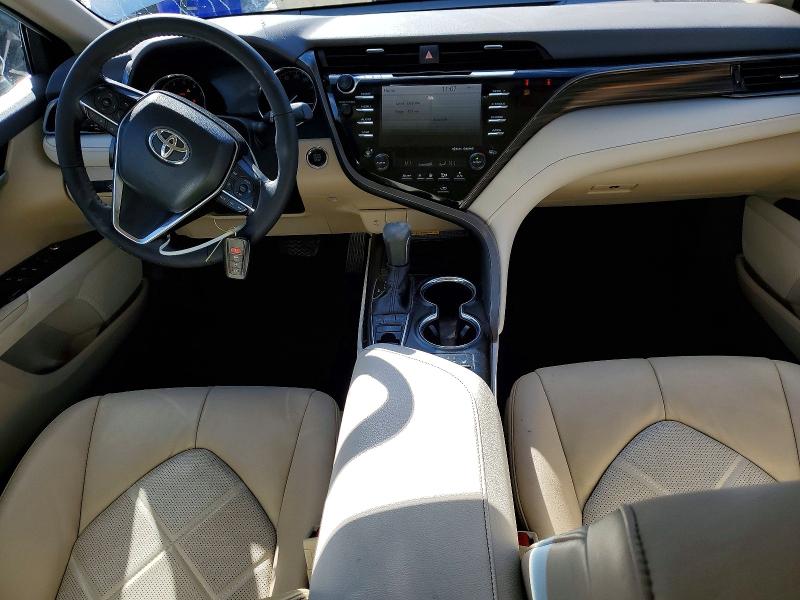 Фото 6 - TOYOTA CAMRY