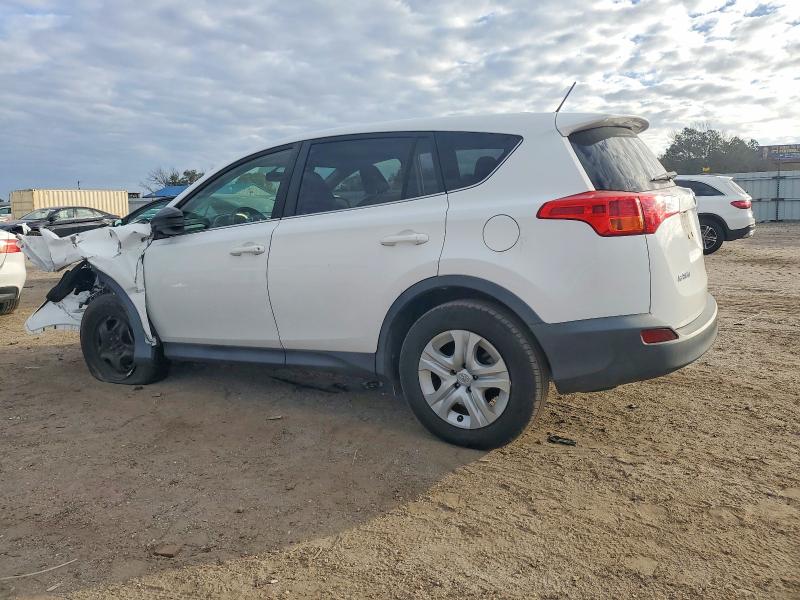 Фото 2 - TOYOTA RAV4