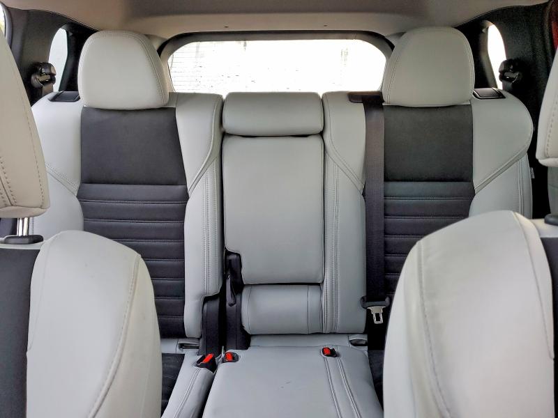 Фото 10 - MITSUBISHI OUTLANDER