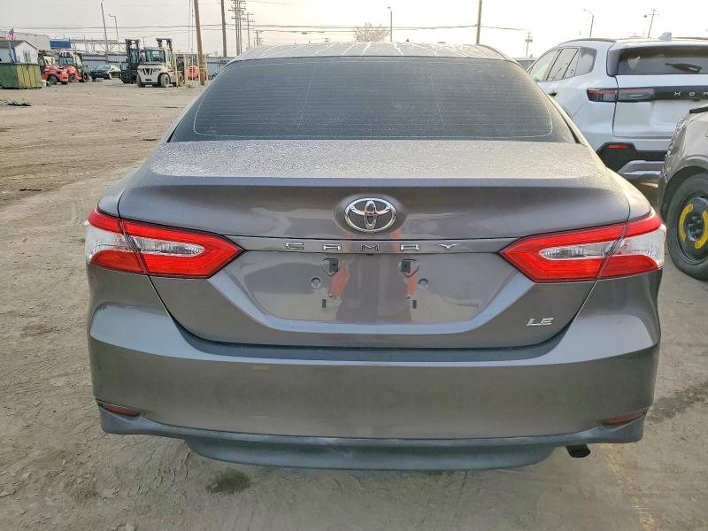 Фото 6 - TOYOTA CAMRY