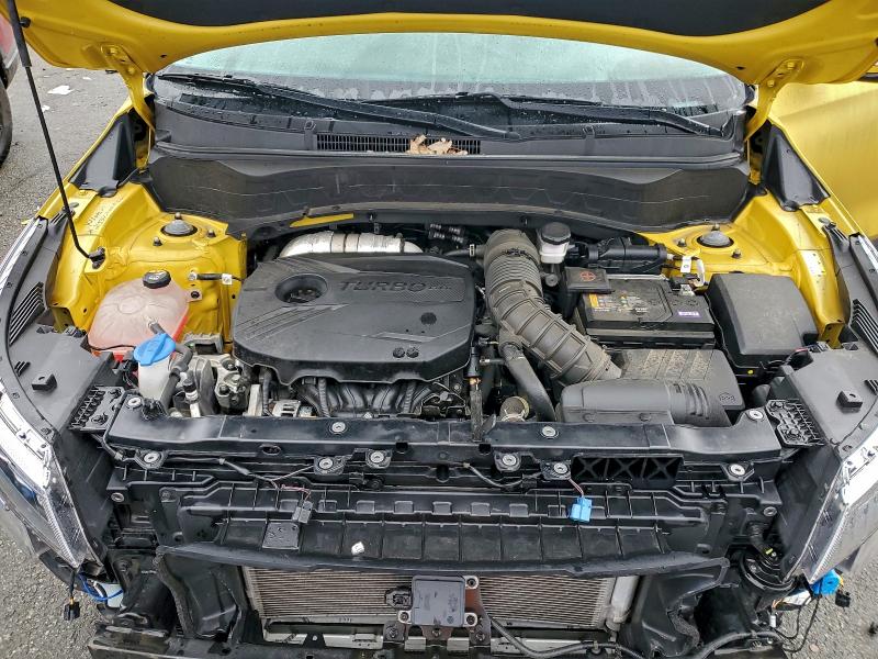 Фото 12 - KIA SELTOS