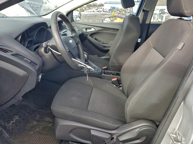 Фото 7 - FORD FOCUS