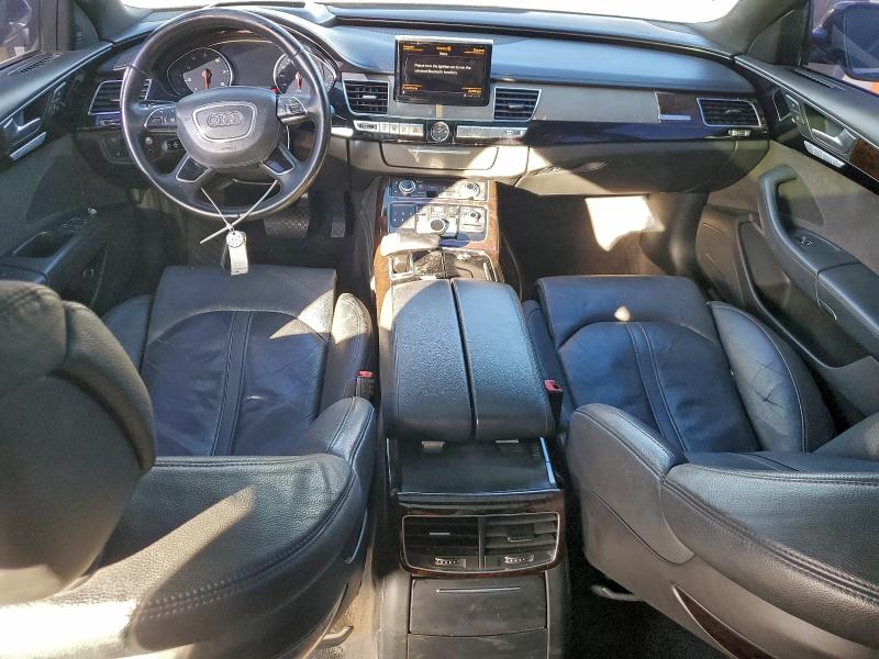 Фото 8 - AUDI A8