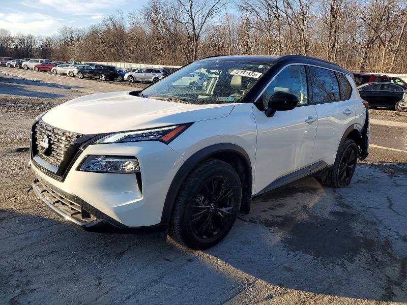 Фото 1 - NISSAN ROGUE