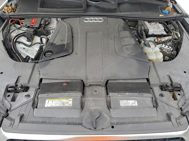 Фото 12 - AUDI Q7