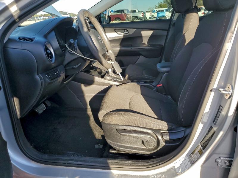 Фото 7 - KIA FORTE