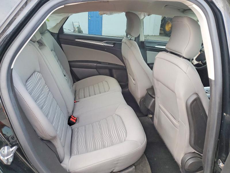 Фото 10 - FORD FUSION