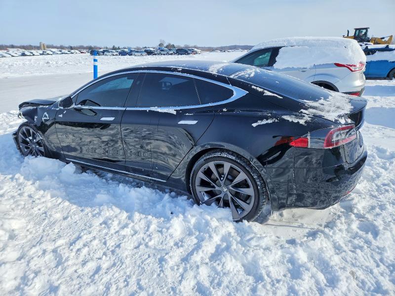 Фото 2 - TESLA MODEL S