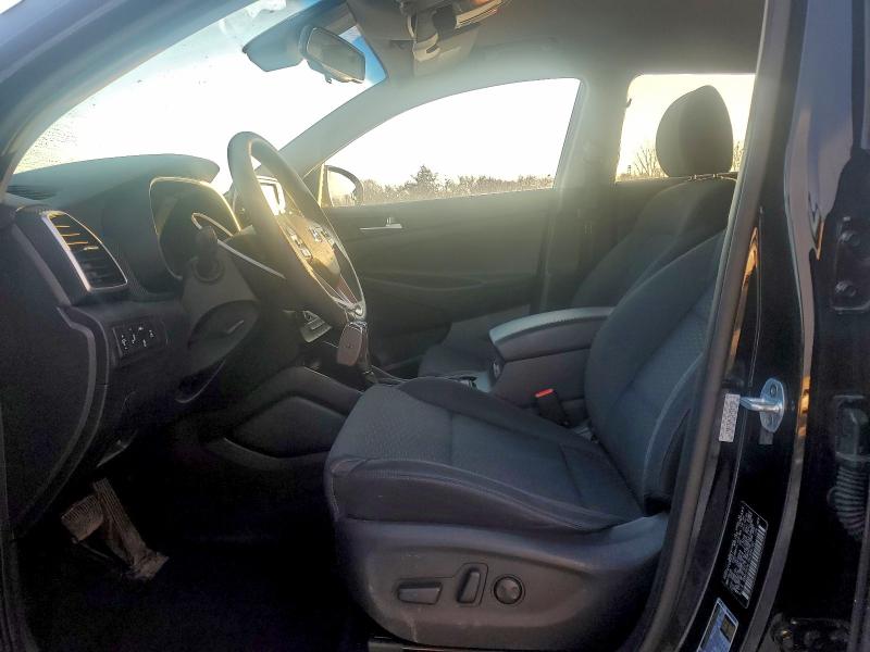 Фото 7 - HYUNDAI TUCSON