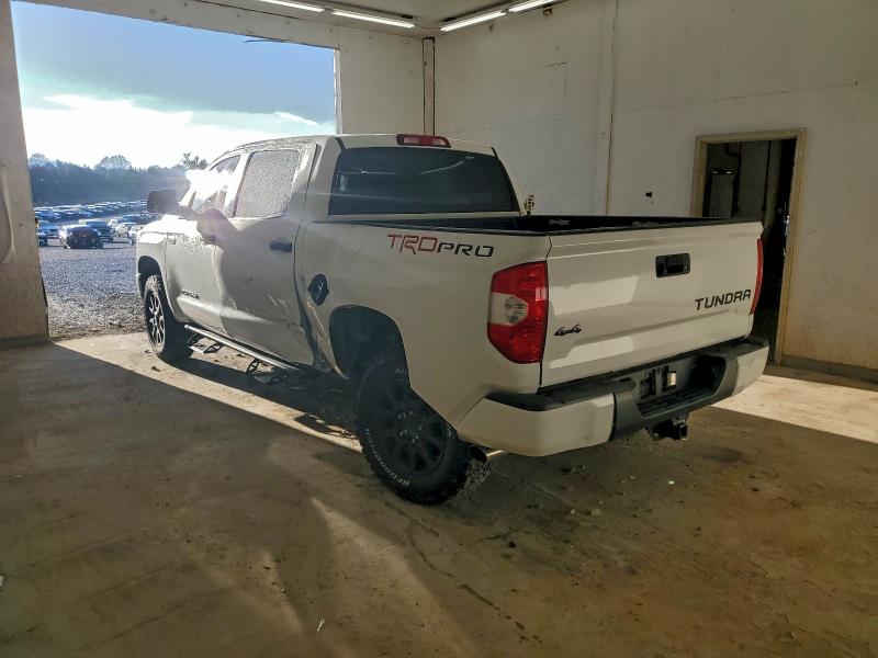 Фото 2 - TOYOTA TUNDRA