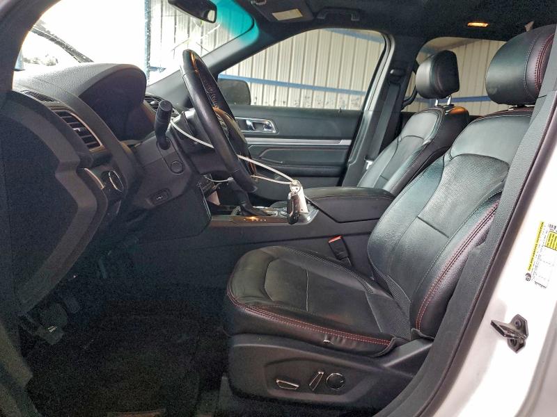 Фото 7 - FORD EXPLORER