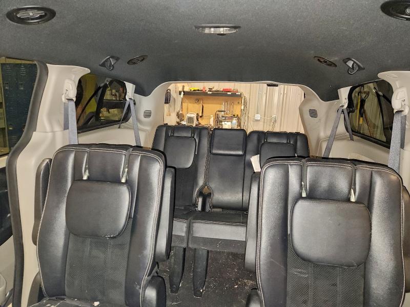 Фото 10 - DODGE CARAVAN