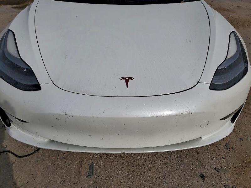 Фото 11 - TESLA MODEL 3