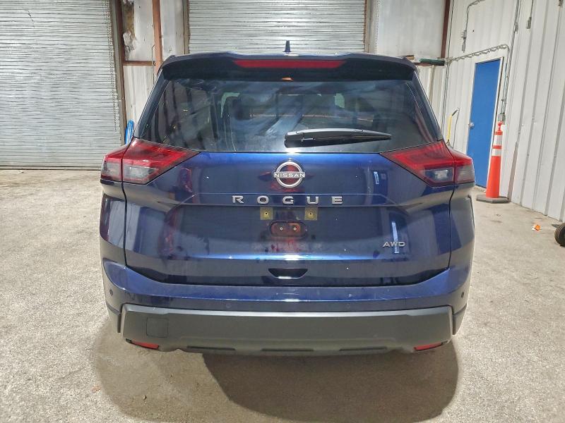 Фото 6 - NISSAN ROGUE