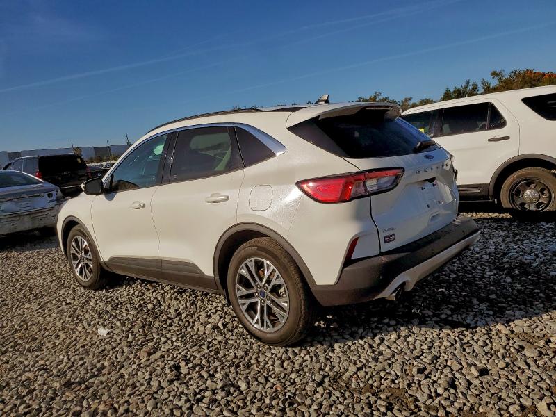 Фото 2 - FORD ESCAPE