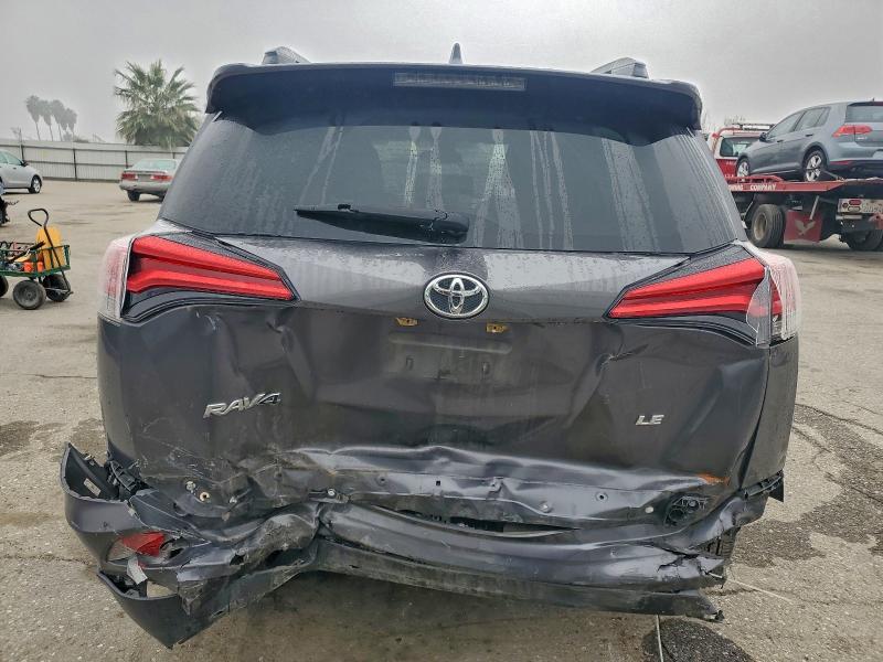 Фото 6 - TOYOTA RAV4