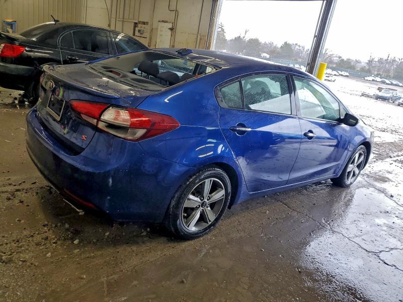 Фото 3 - KIA FORTE