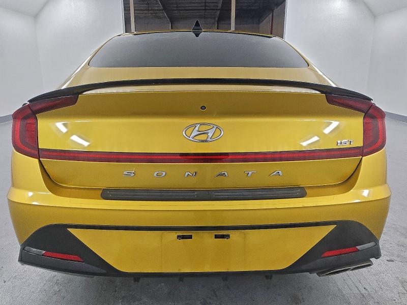 Фото 6 - HYUNDAI SONATA