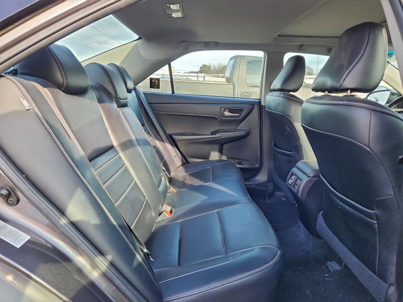 Фото 10 - TOYOTA CAMRY