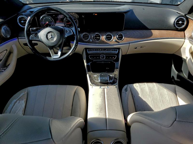 Фото 8 - MERCEDES-BENZ E-CLASS