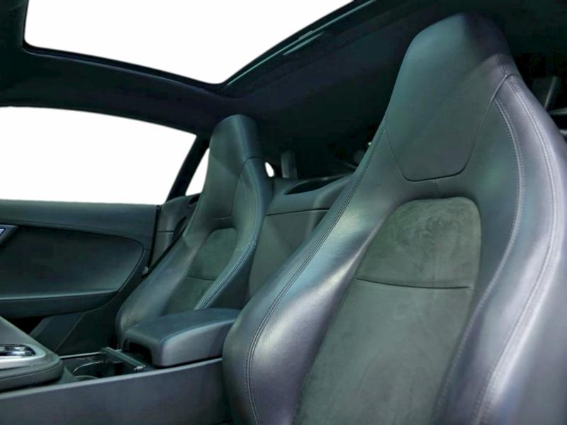 Фото 6 - JAGUAR F-TYPE