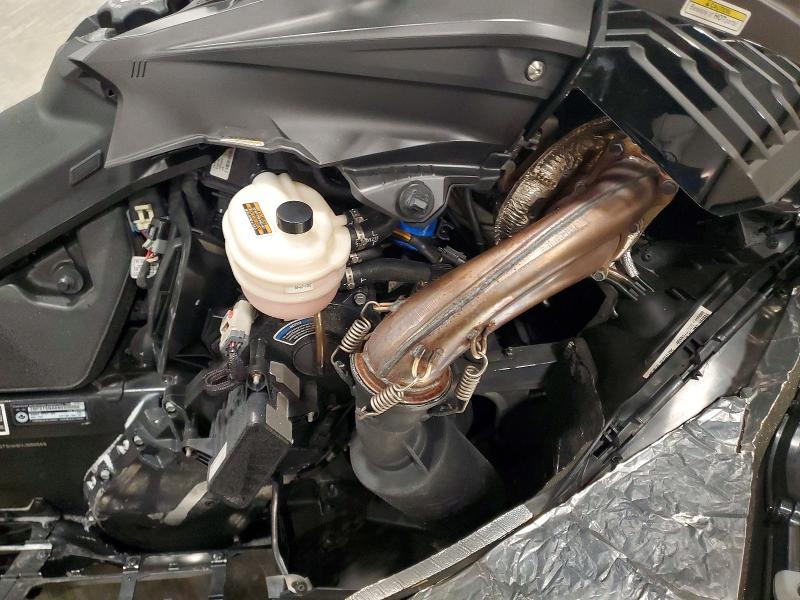 SKI-DOO SNOWMOBILE 2022