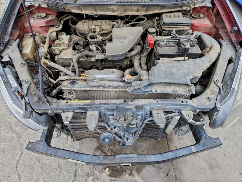 Фото 12 - NISSAN ROGUE