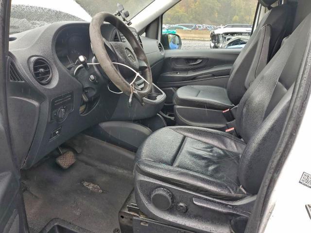 Фото 7 - MERCEDES-BENZ METRIS