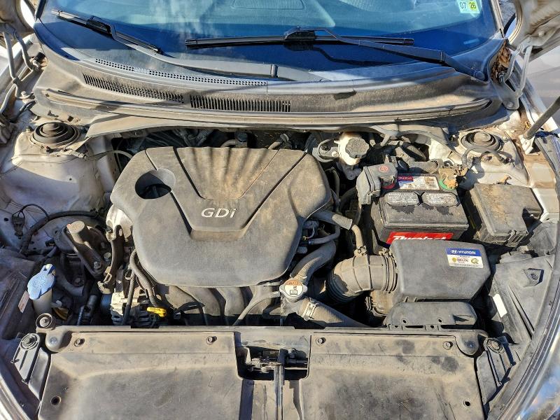 Фото 11 - HYUNDAI VELOSTER