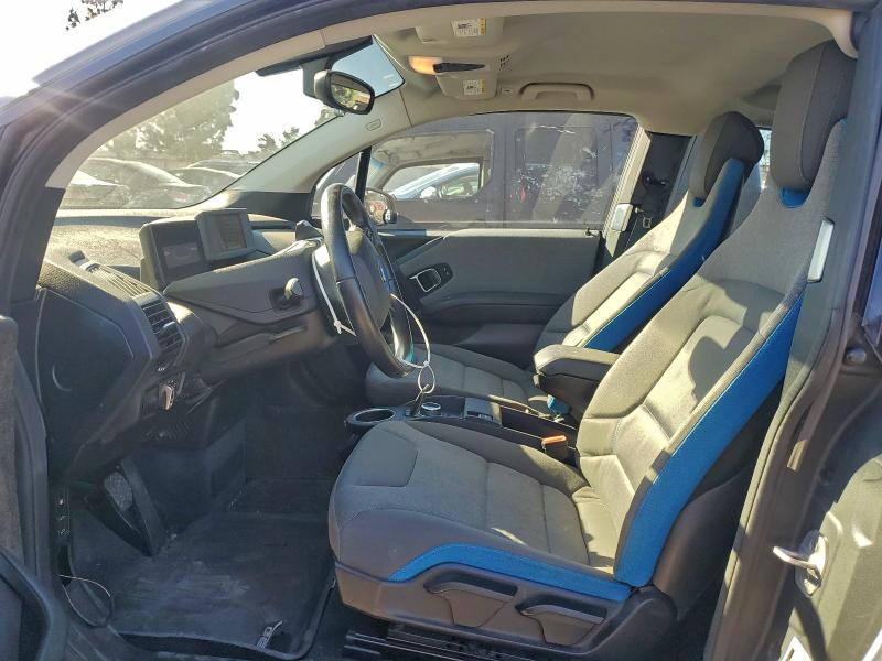 Фото 7 - BMW I SERIES