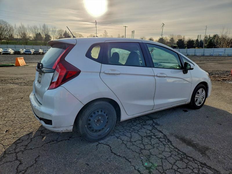 Фото 3 - HONDA FIT