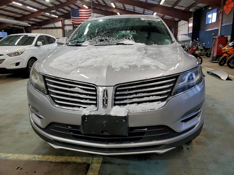 Фото 5 - LINCOLN MKC