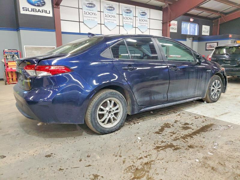 Фото 3 - TOYOTA COROLLA