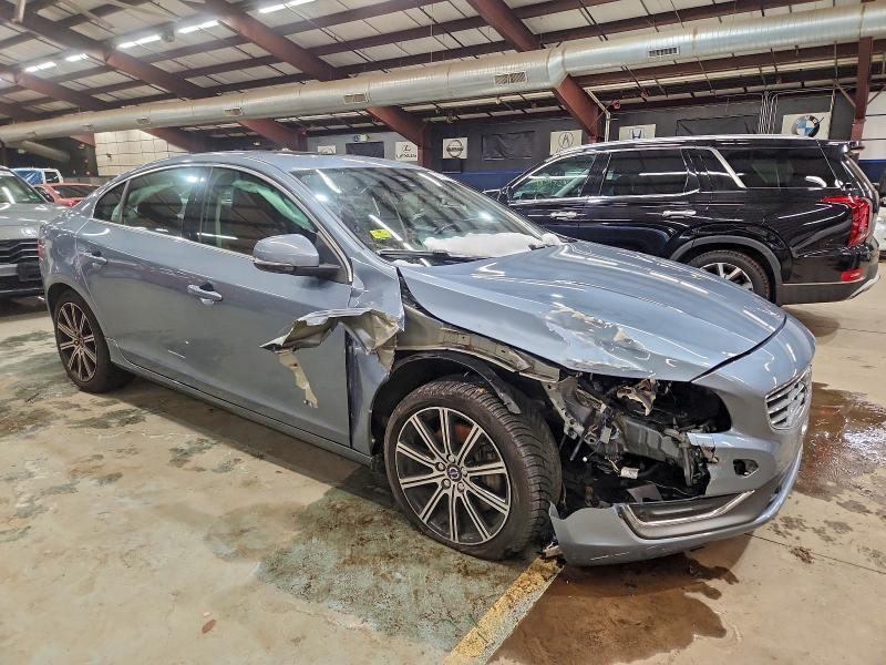 Фото 4 - VOLVO S60