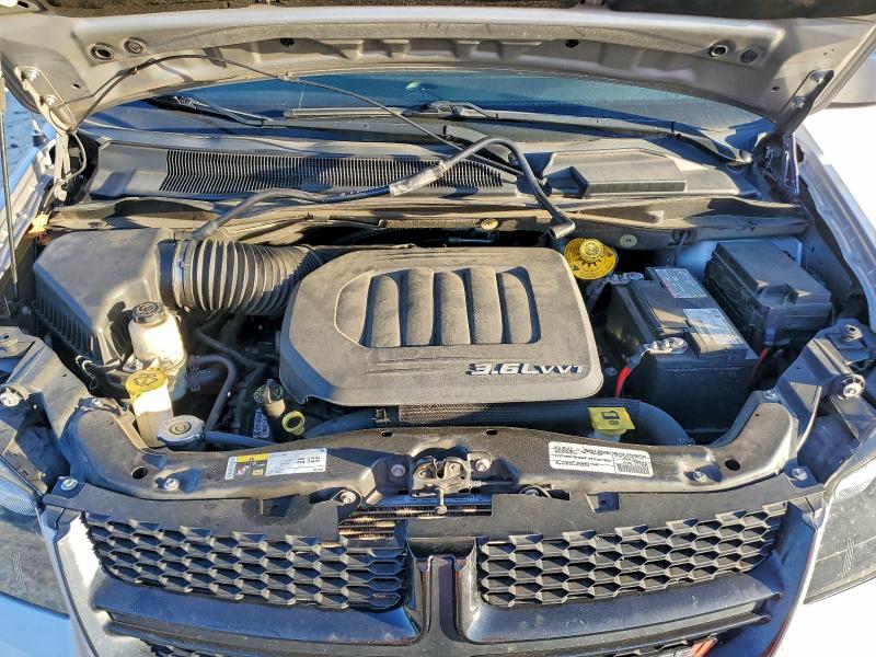 Фото 12 - DODGE CARAVAN