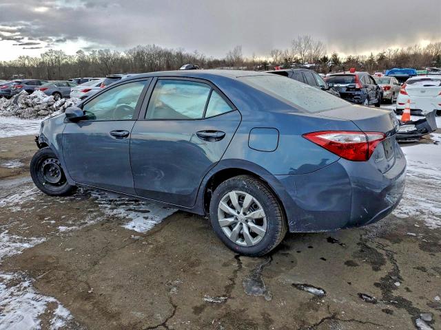 Фото 2 - TOYOTA COROLLA