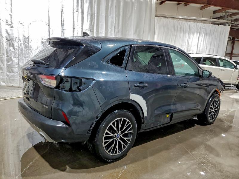 Фото 3 - FORD ESCAPE