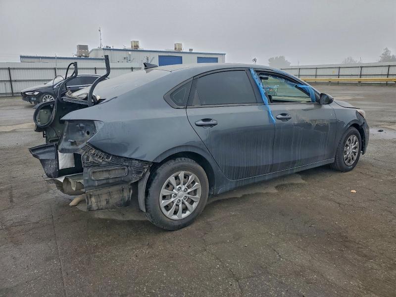 Фото 3 - KIA FORTE