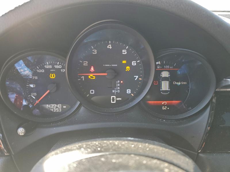 Фото 9 - PORSCHE MACAN