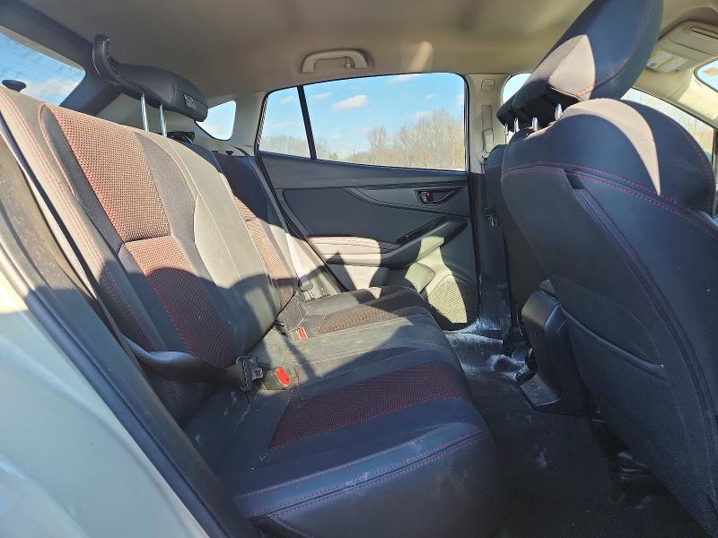 Фото 10 - SUBARU CROSSTREK