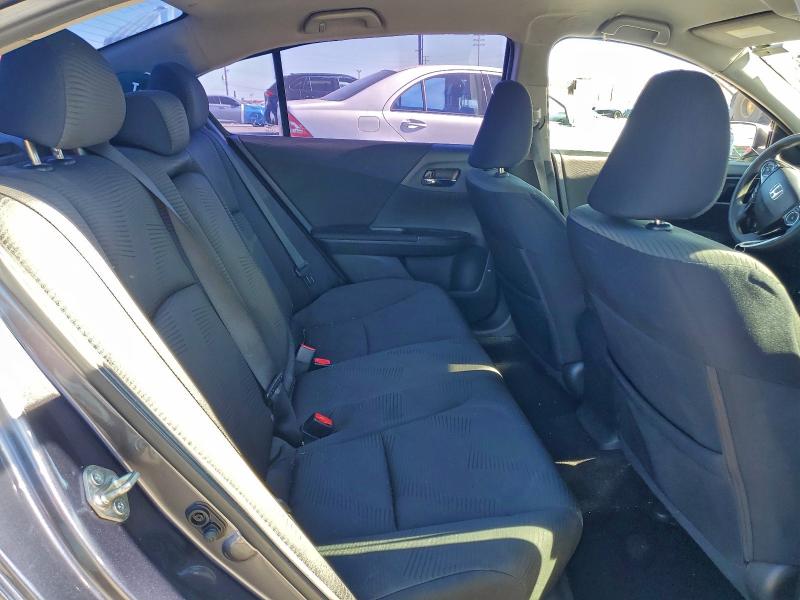 Фото 10 - HONDA ACCORD