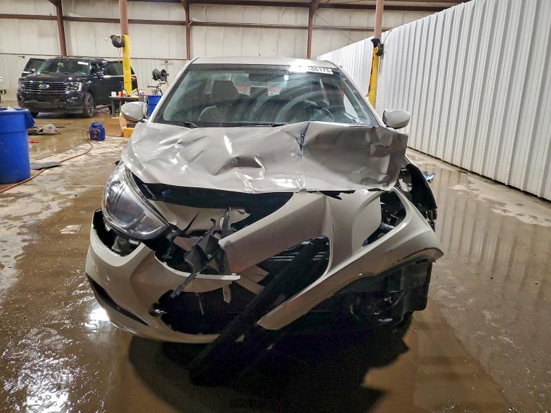 Фото 5 - HYUNDAI ACCENT