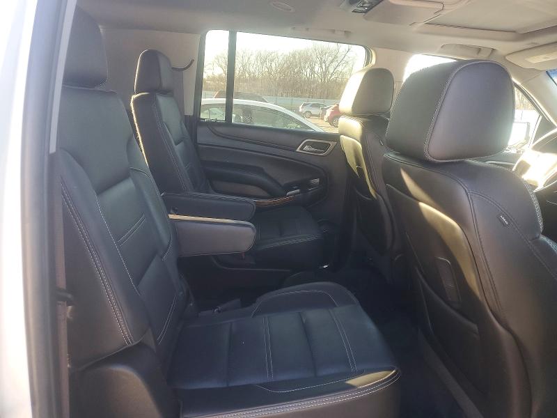 Фото 11 - GMC YUKON