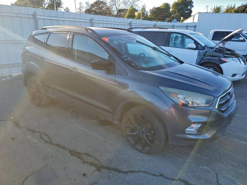 Фото 4 - FORD ESCAPE