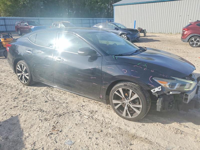 Фото 4 - NISSAN MAXIMA