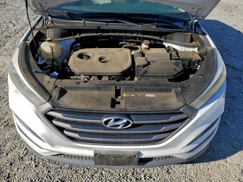 Фото 12 - HYUNDAI TUCSON